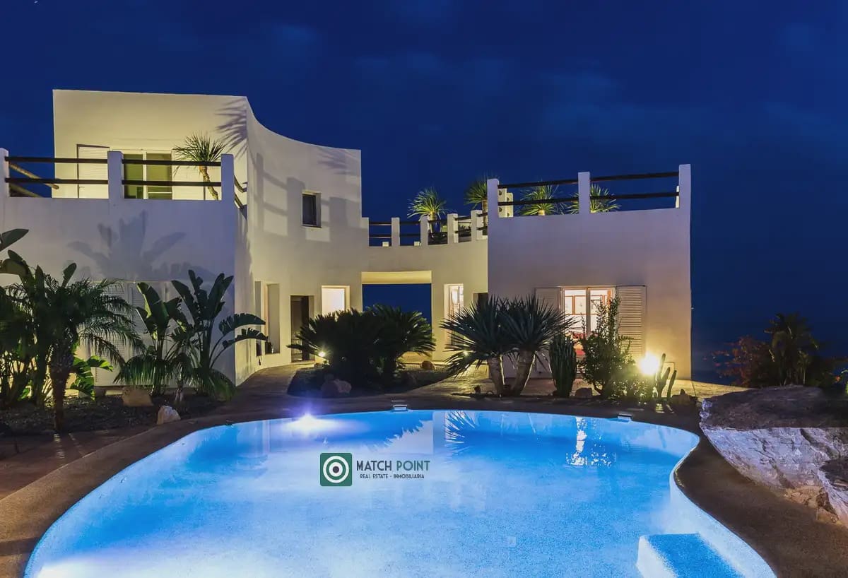 8 slaapkamer Villa te koop in Salobrena - € 1.450.000 (Ref: 9819209)