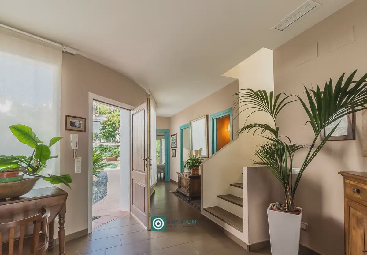 8 slaapkamer Villa te koop in Salobrena - € 1.450.000 (Ref: 9819209)