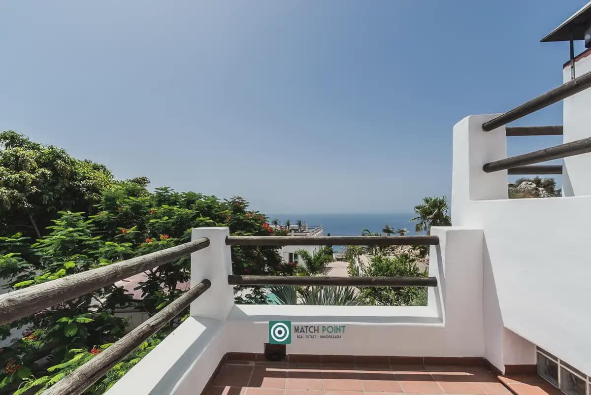 8 bedroom Villa for sale in Salobrena - € 1,450,000 (Ref: 9819209)
