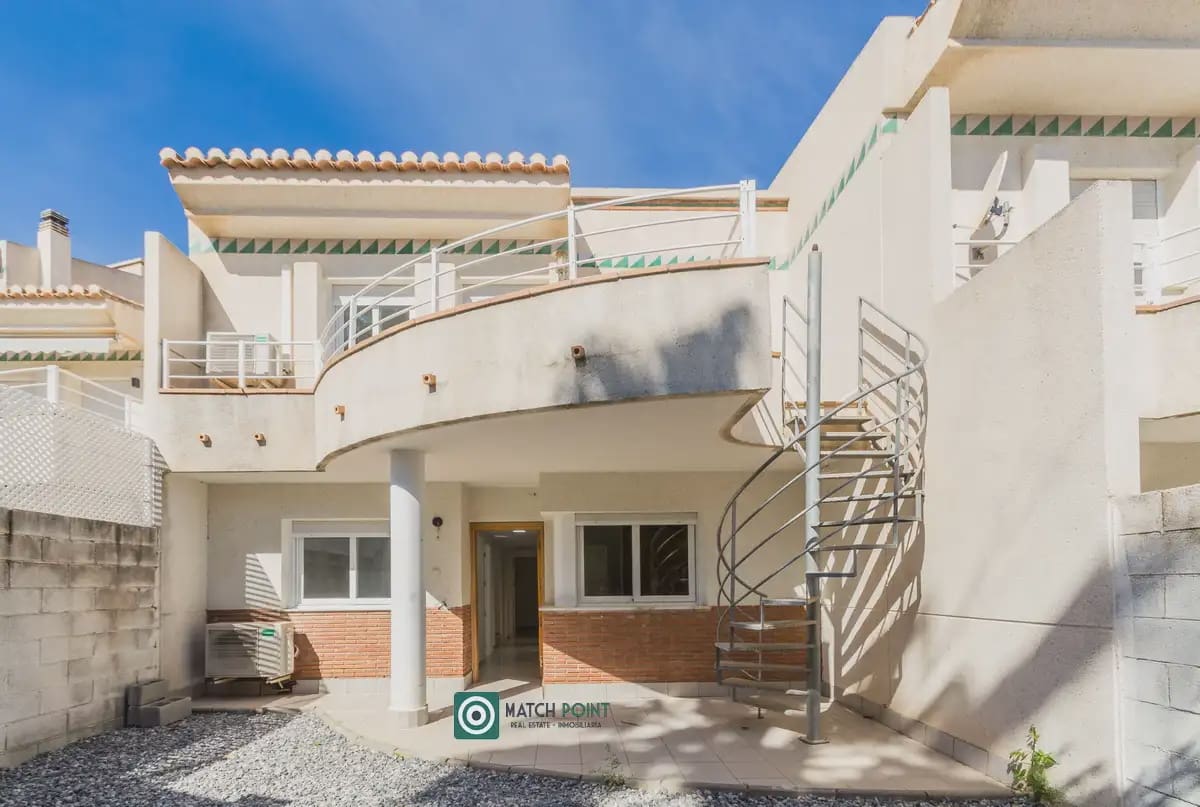 3 bedroom Townhouse for sale in Almunecar - € 399,000 (Ref: 9827668)