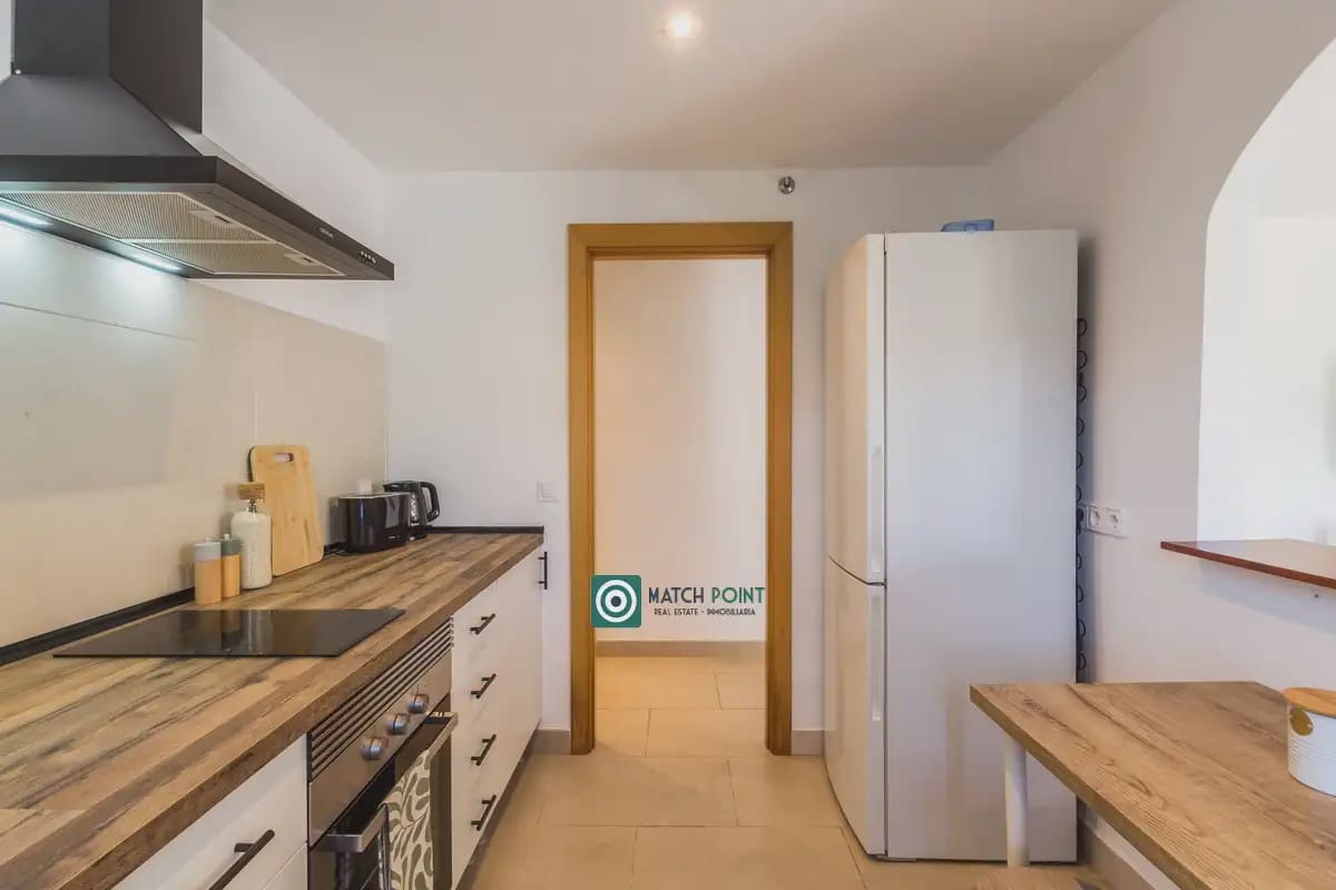 Apartamento de 2 habitaciones en Almuñécar en alquiler con piscina garaje - 700 € (Ref: 9827669)