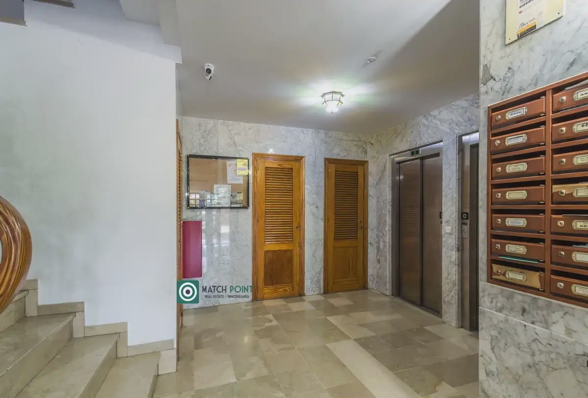 4 bedroom Flat for sale in Almunecar - € 299,000 (Ref: 9841556)