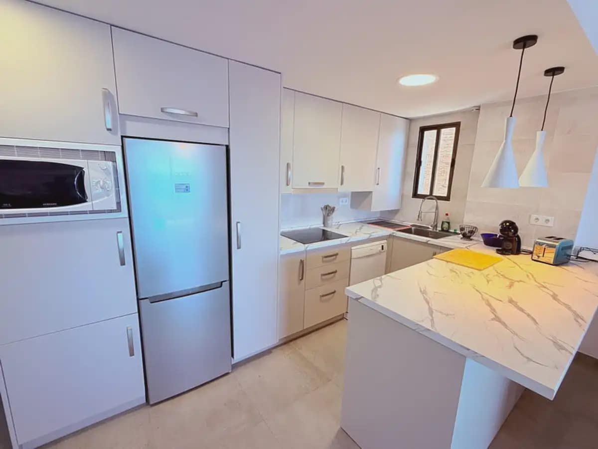 3 bedroom Flat for sale in Almunecar - € 465,000 (Ref: 9849857)