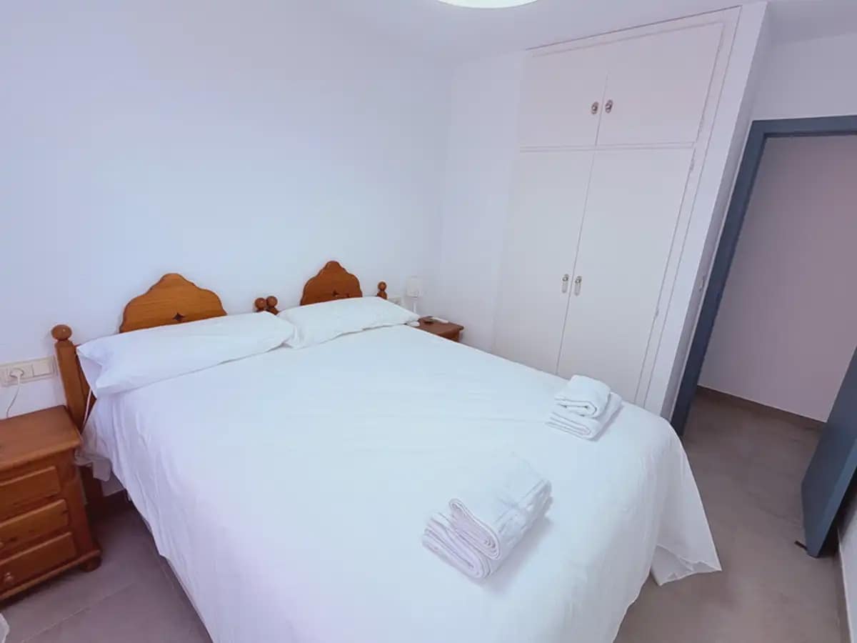 3 bedroom Flat for sale in Almunecar - € 465,000 (Ref: 9849857)
