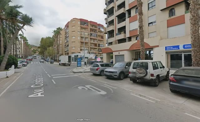 Garaż na sprzedaż w Almuñécar - 65 000 € (Ref: 9865941)