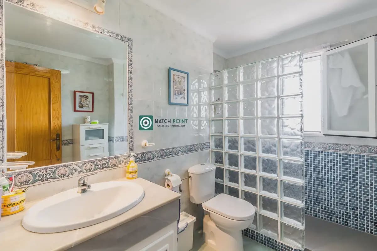 2 sovrum Radhus till salu i Almunecar - 420 000 € (Ref: 9885214)