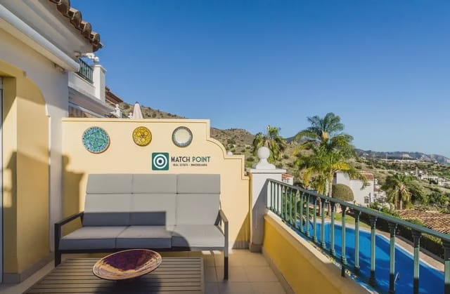 3 makuuhuone Asunto myytävänä paikassa Capistrano, Nerja - 435 000 € (Ref: 9895153)