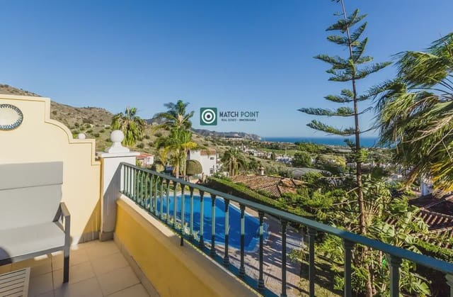 3 makuuhuone Asunto myytävänä paikassa Capistrano, Nerja - 435 000 € (Ref: 9895153)