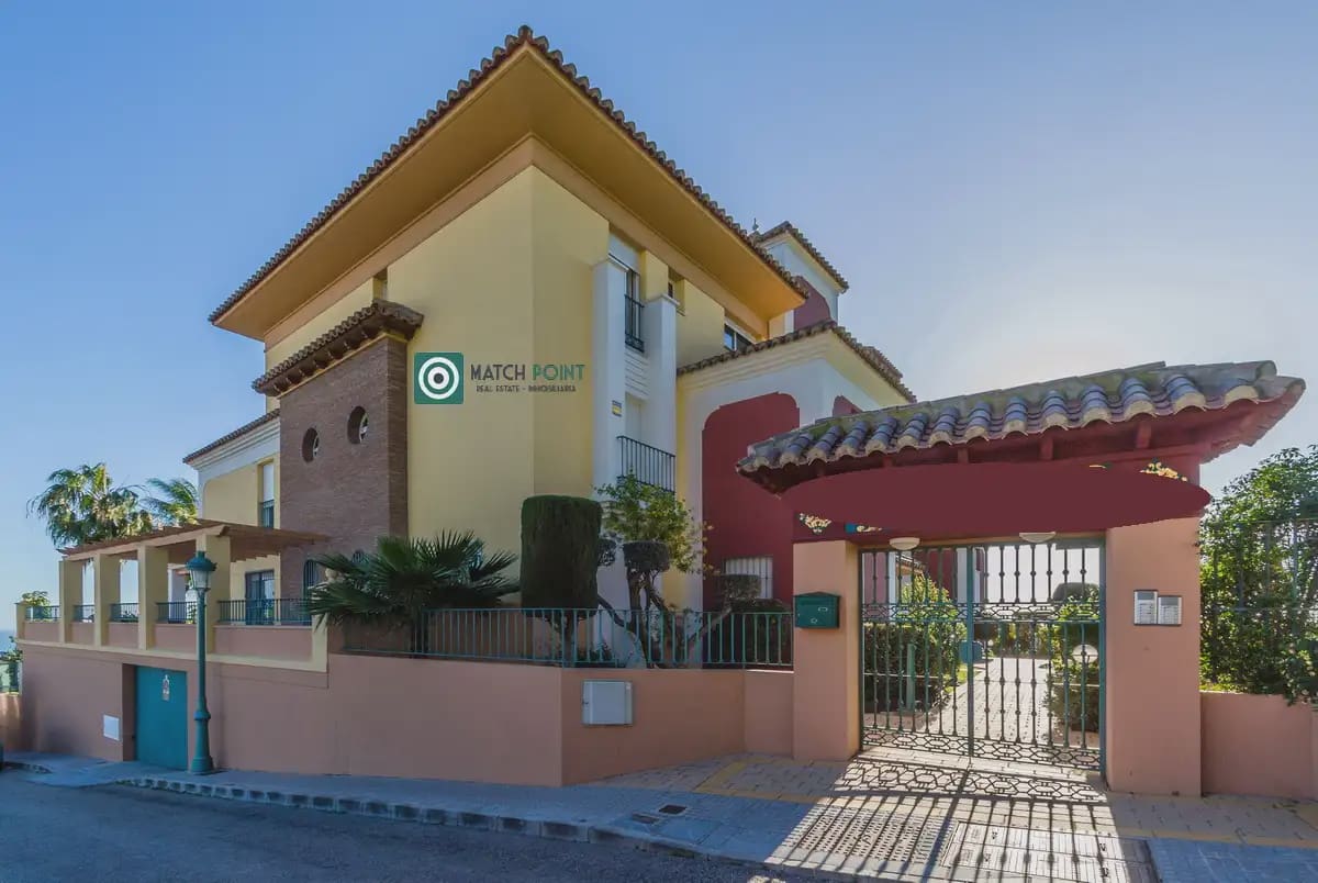 3 quarto Apartamento para venda em Nerja - 435 000 € (Ref: 9895153)