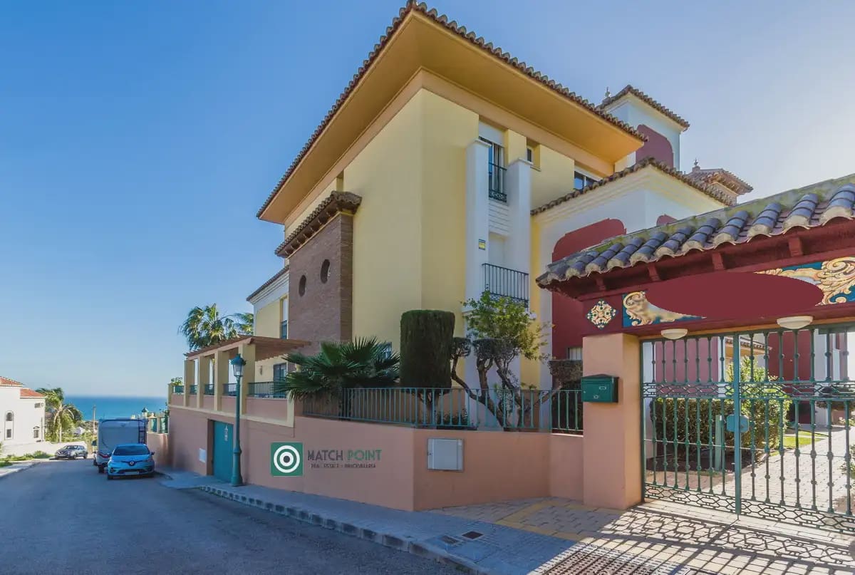 3 quarto Apartamento para venda em Nerja - 435 000 € (Ref: 9895153)