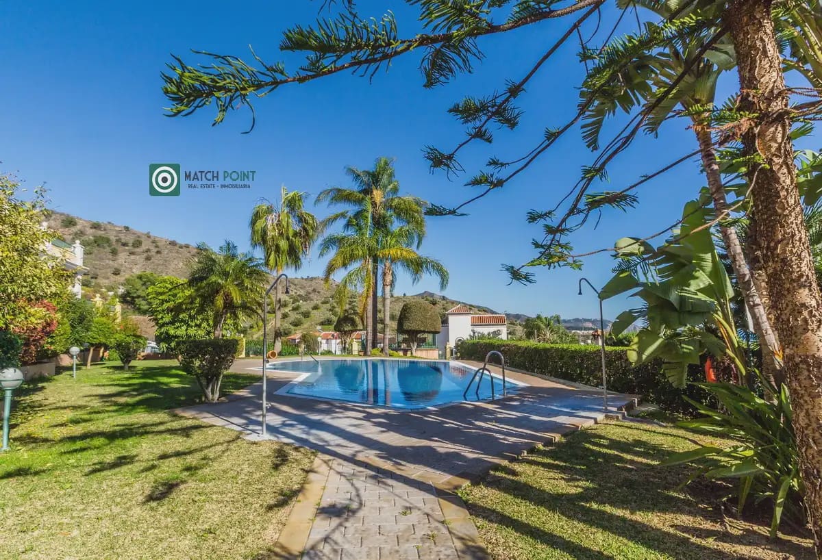 3 quarto Apartamento para venda em Nerja - 435 000 € (Ref: 9895153)