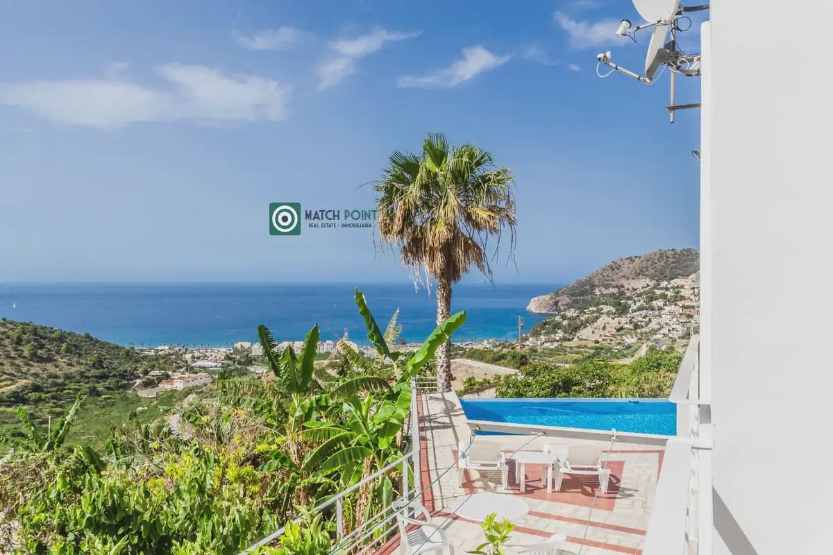 4 bedroom Villa for sale in Almunecar - € 1,350,000 (Ref: 9936844)