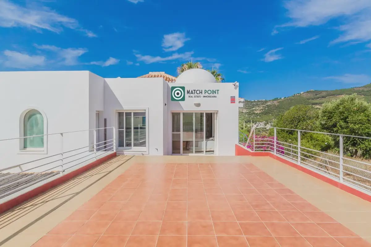 4 bedroom Villa for sale in Almunecar - € 1,350,000 (Ref: 9936844)