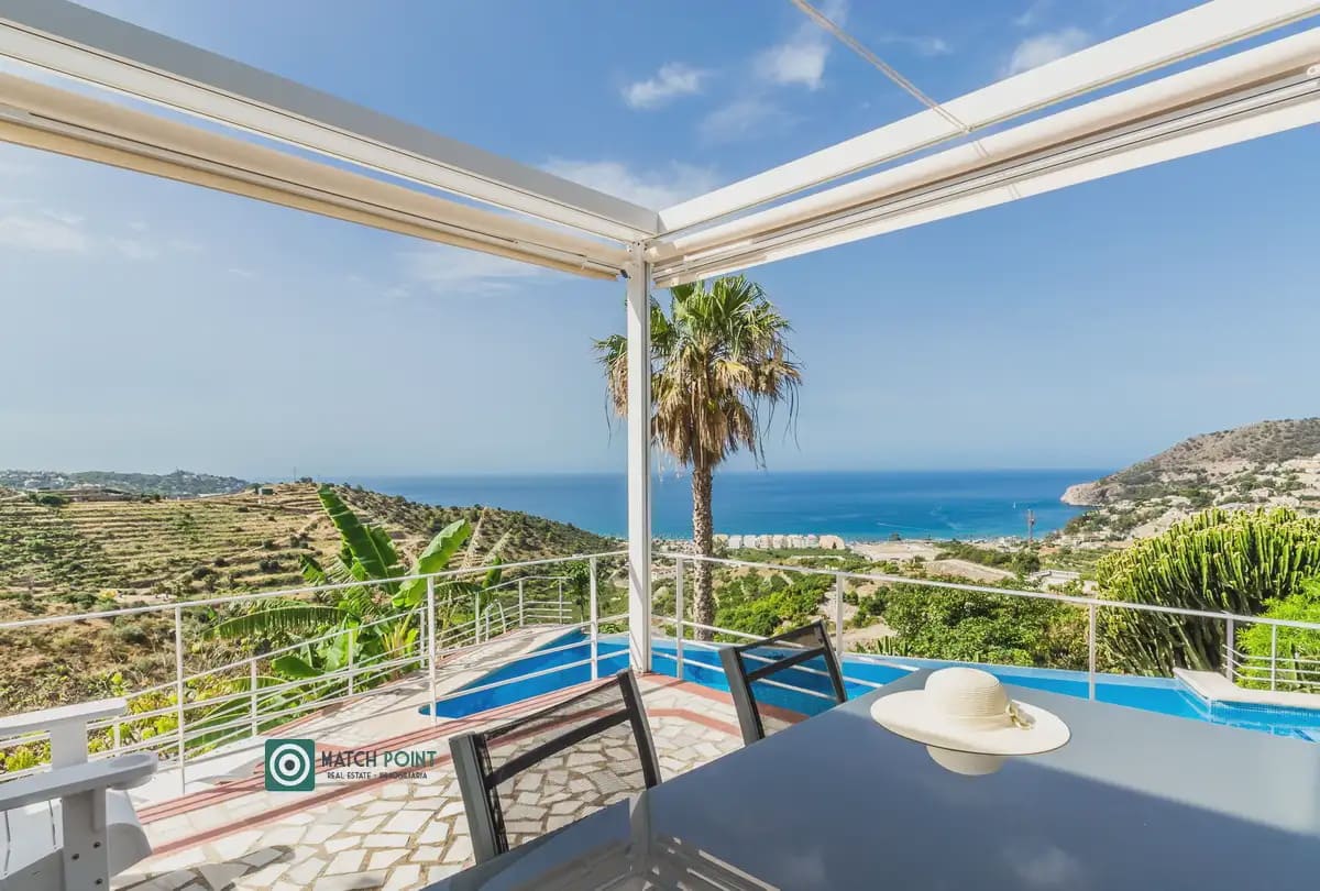 4 bedroom Villa for sale in Almunecar - € 1,350,000 (Ref: 9936844)