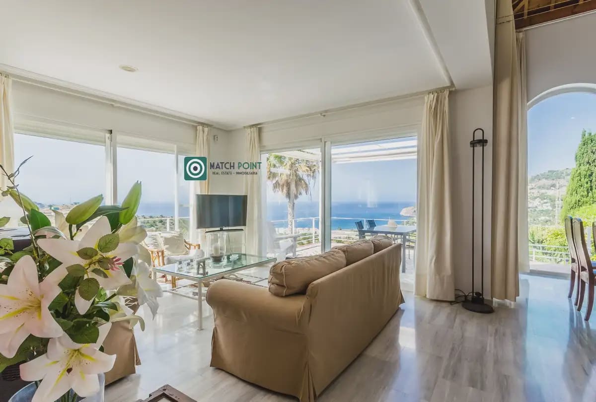 4 bedroom Villa for sale in Almunecar - € 1,350,000 (Ref: 9936844)