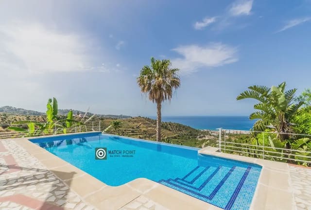 4 soveværelse Villa til salg i Almuñécar - € 1.350.000 (Ref: 9936844)