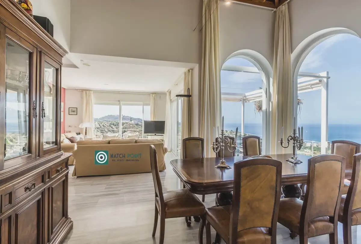 4 bedroom Villa for sale in Almunecar - € 1,350,000 (Ref: 9936844)
