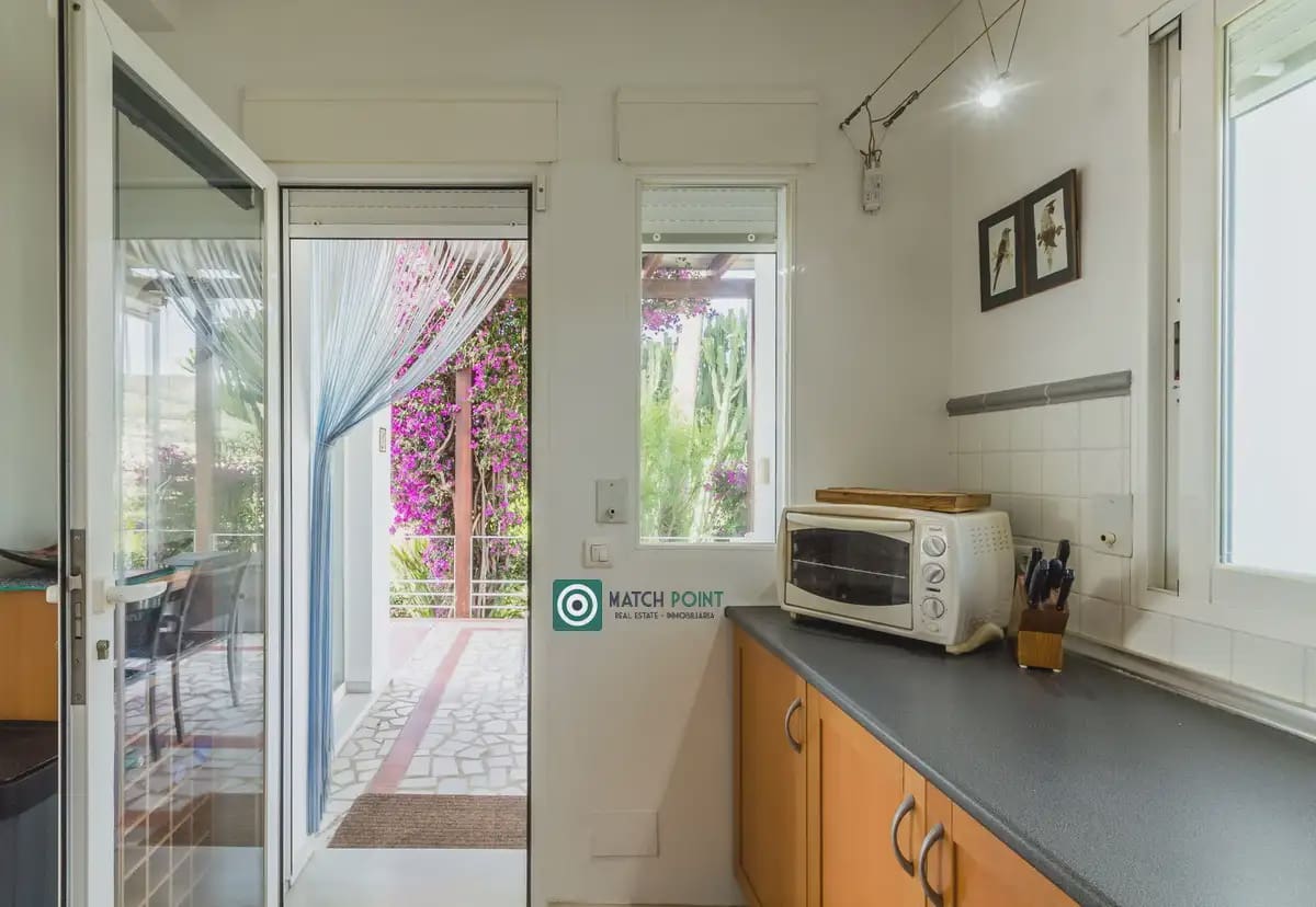 4 bedroom Villa for sale in Almunecar - € 1,350,000 (Ref: 9936844)