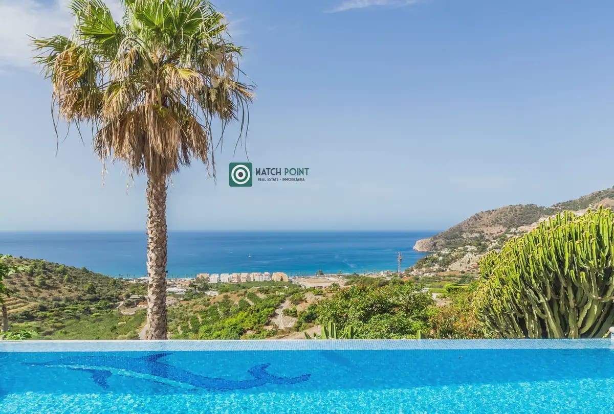 4 bedroom Villa for sale in Almunecar - € 1,350,000 (Ref: 9936844)