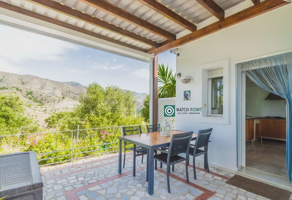 4 bedroom Villa for sale in Almunecar - € 1,350,000 (Ref: 9936844)