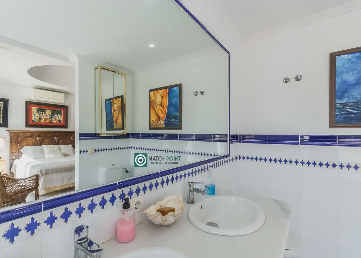 4 bedroom Villa for sale in Almunecar - € 1,350,000 (Ref: 9936844)
