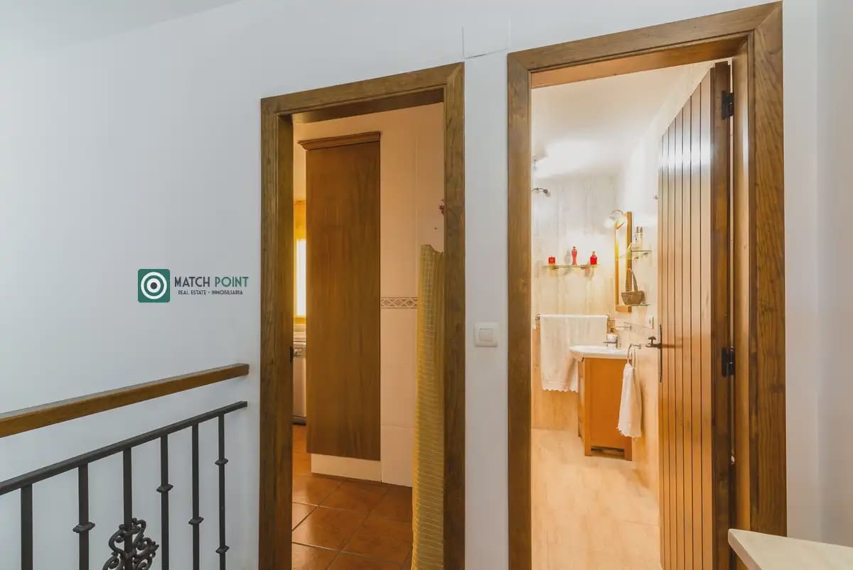 4 quarto Casa em Banda para venda em Almunecar - 290 000 € (Ref: 9948564)