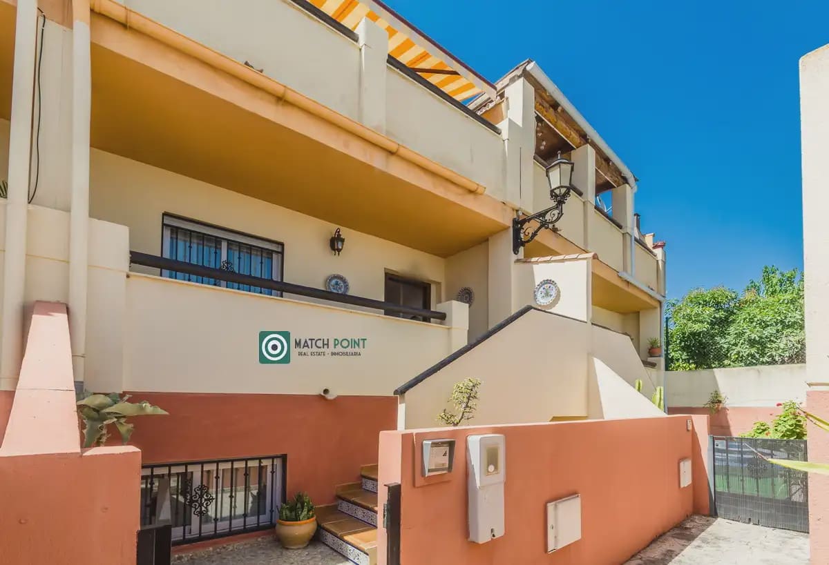4 quarto Casa em Banda para venda em Almunecar - 290 000 € (Ref: 9948564)