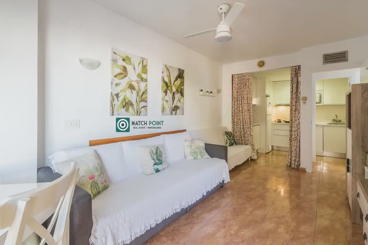 1 makuuhuone Ranta-asunto vuokrattavana paikassa Almunecar mukana uima-altaan - 650 € (Ref: 9950163)
