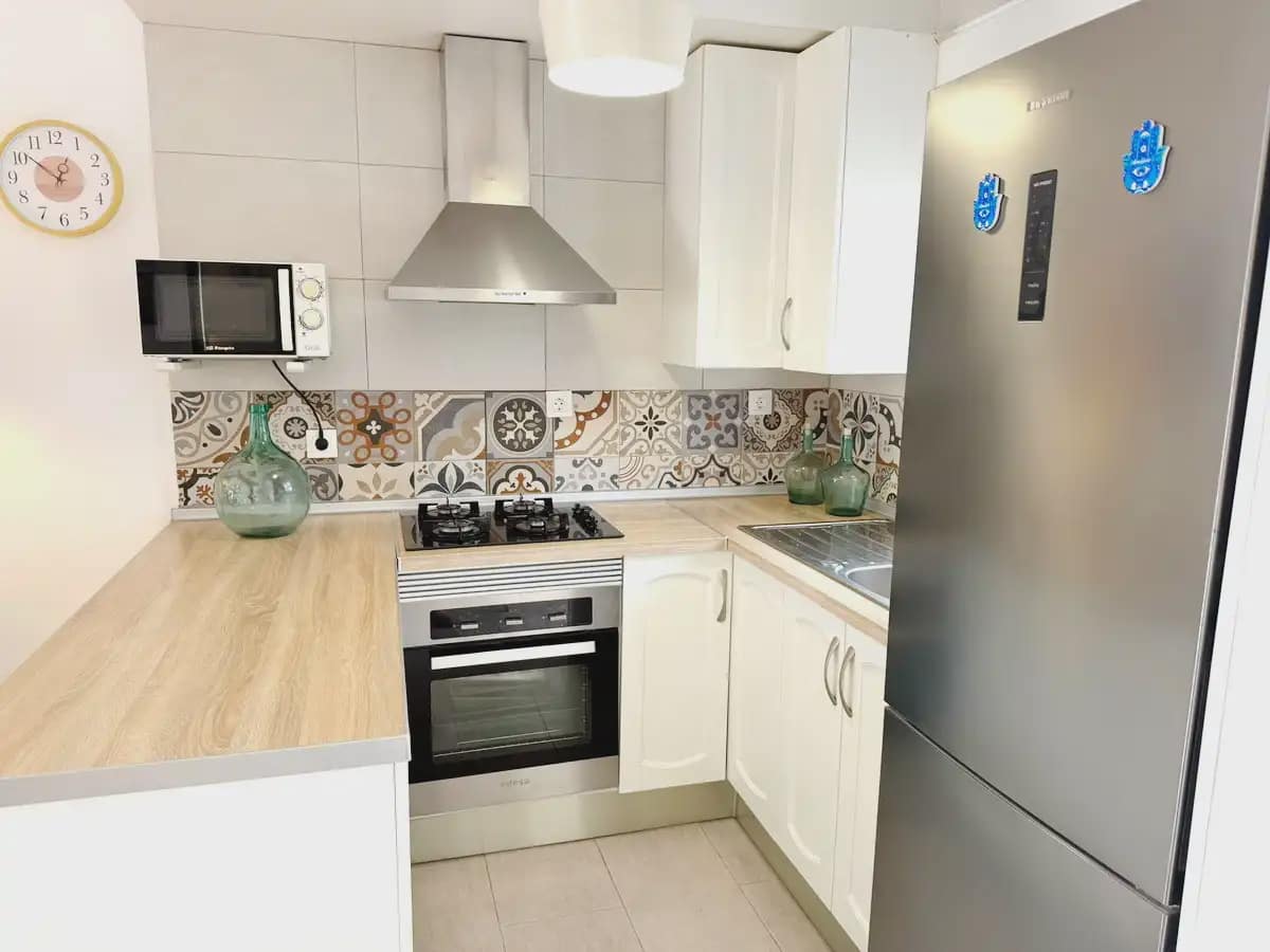 Appartement de 2 chambres à louer à Almunecar avec piscine - 850 € (Ref: 9958735)