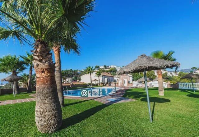 2 sovrum Lägenhet att hyra i Almuñécar med pool - 850 € (Ref: 9958735)