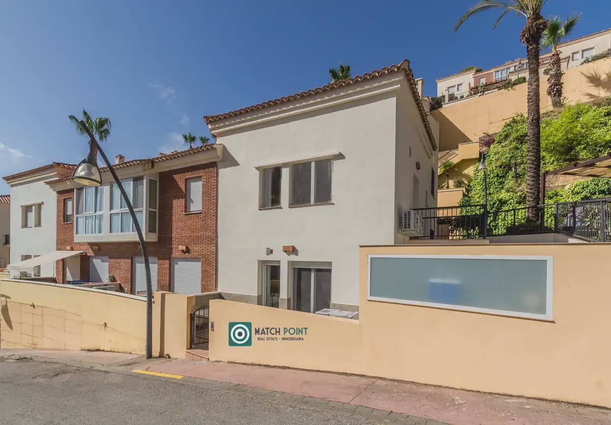 4 sovrum Hus till salu i Almunecar - 385 000 € (Ref: 9965559)