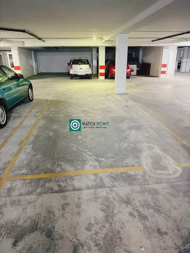 Garage til salg i Almunecar - € 45.000 (Ref: 9973987)