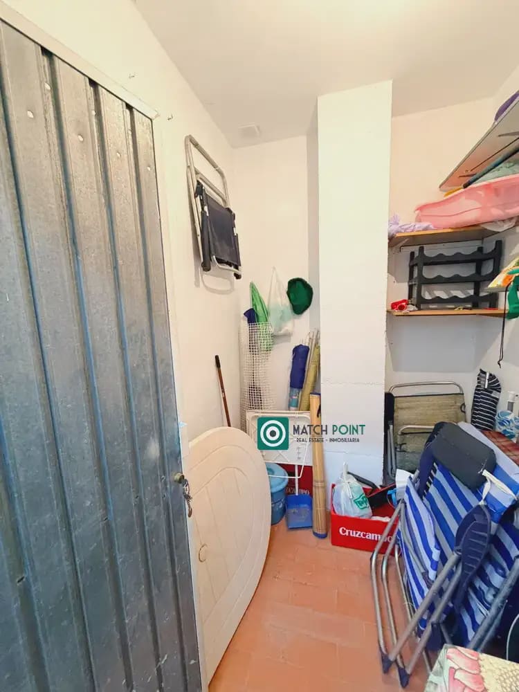 Garage til salg i Almunecar - € 45.000 (Ref: 9973987)