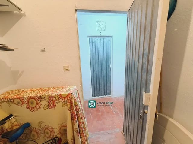 Garasje til salgs i Almuñécar - € 45 000 (Ref: 9973987)
