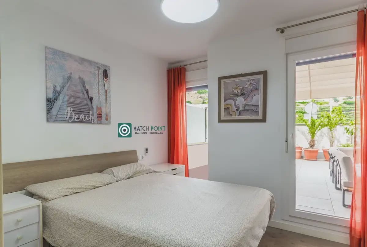 2 quarto Apartamento para arrendar em Almunecar com piscina garagem - 750 € (Ref: 9976151)