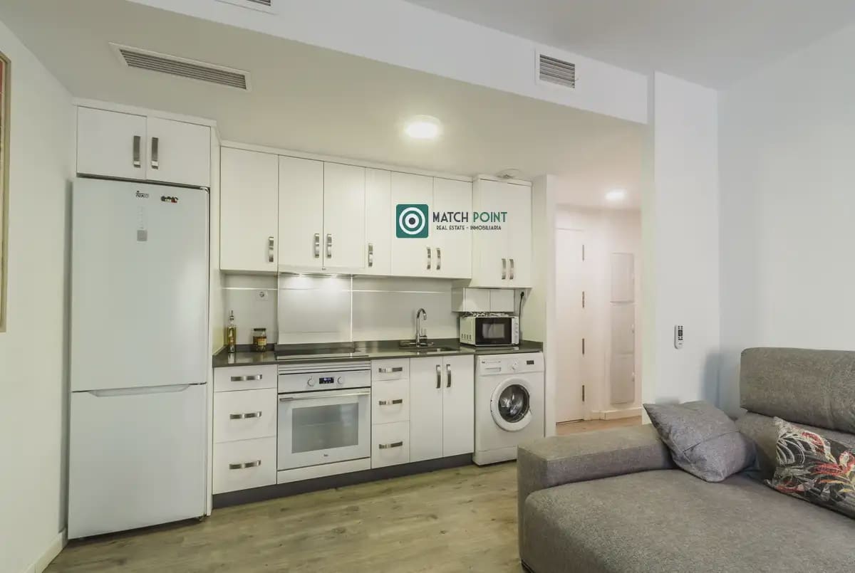 2 quarto Apartamento para arrendar em Almunecar com piscina garagem - 750 € (Ref: 9976151)