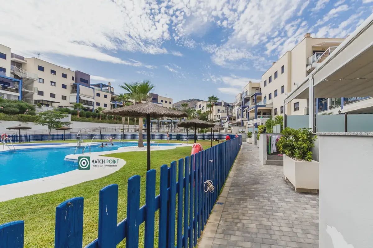 2 quarto Apartamento para arrendar em Almunecar com piscina garagem - 750 € (Ref: 9976151)