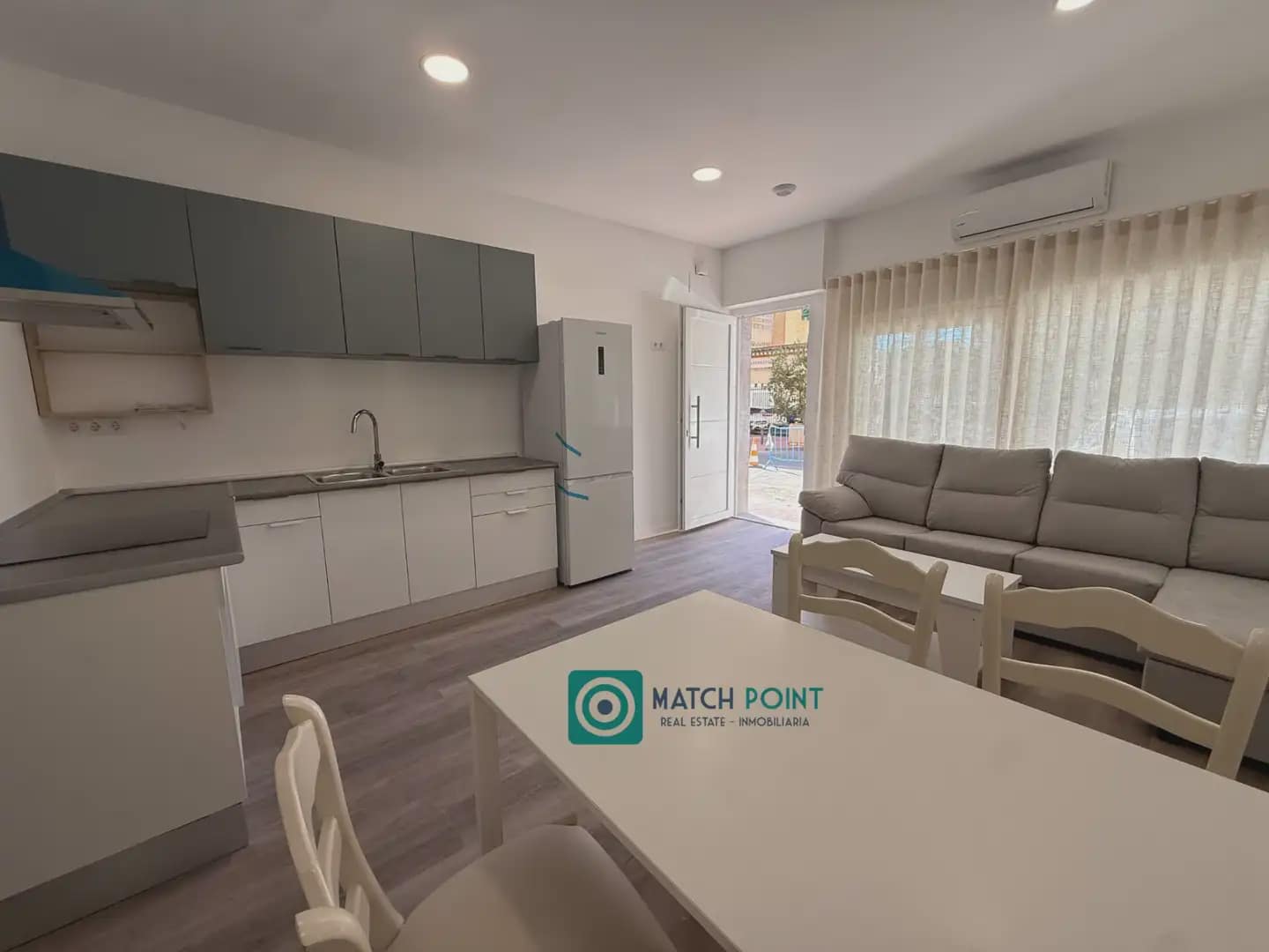 1 sovrum Lägenhet till salu i Almunecar - 168 500 € (Ref: 9991819)