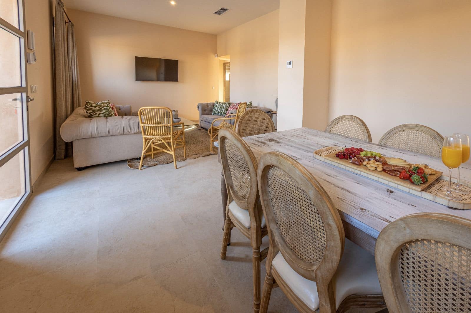 14 slaapkamer Villa te huur in Llucmajor - € 25.000 (Ref: 9558819)