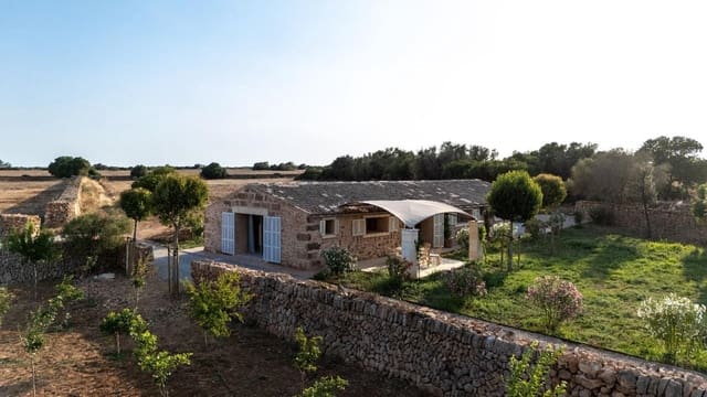 14 slaapkamer Villa te huur in Llucmajor - € 25.000 (Ref: 9558819)