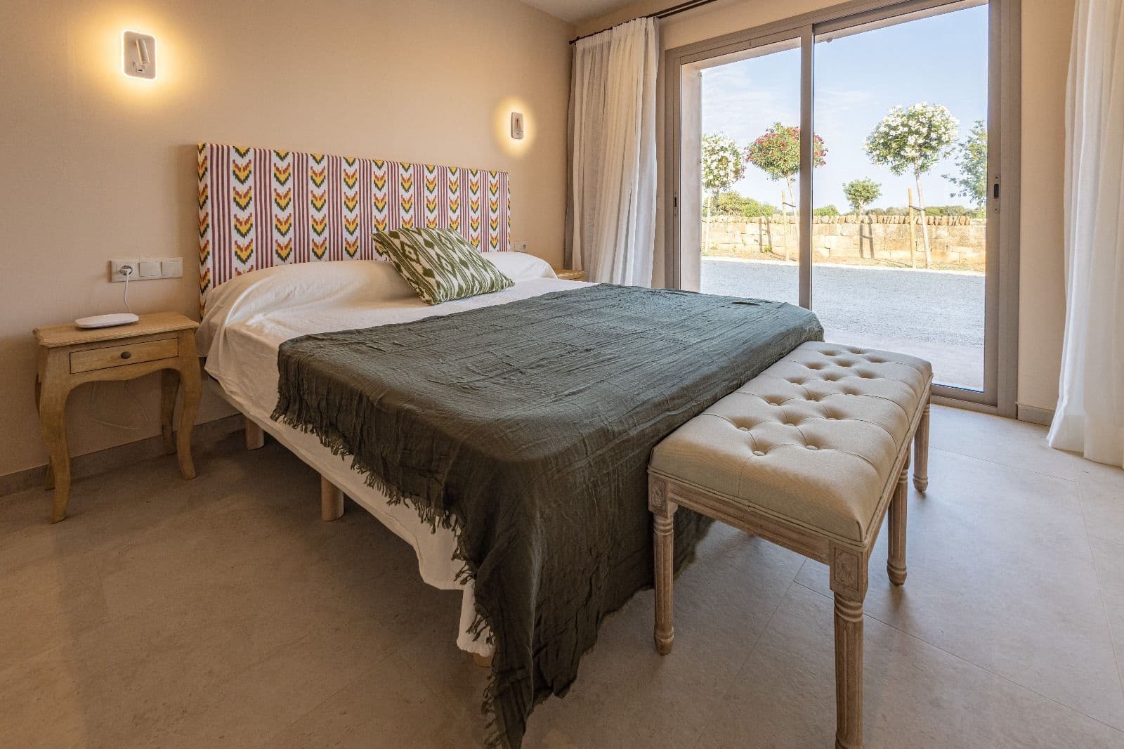 14 slaapkamer Villa te huur in Llucmajor - € 25.000 (Ref: 9558819)