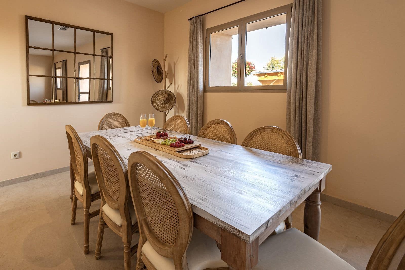 14 slaapkamer Villa te huur in Llucmajor - € 25.000 (Ref: 9558819)