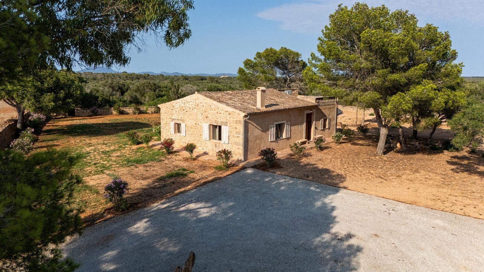 14 slaapkamer Villa te huur in Llucmajor - € 25.000 (Ref: 9558819)