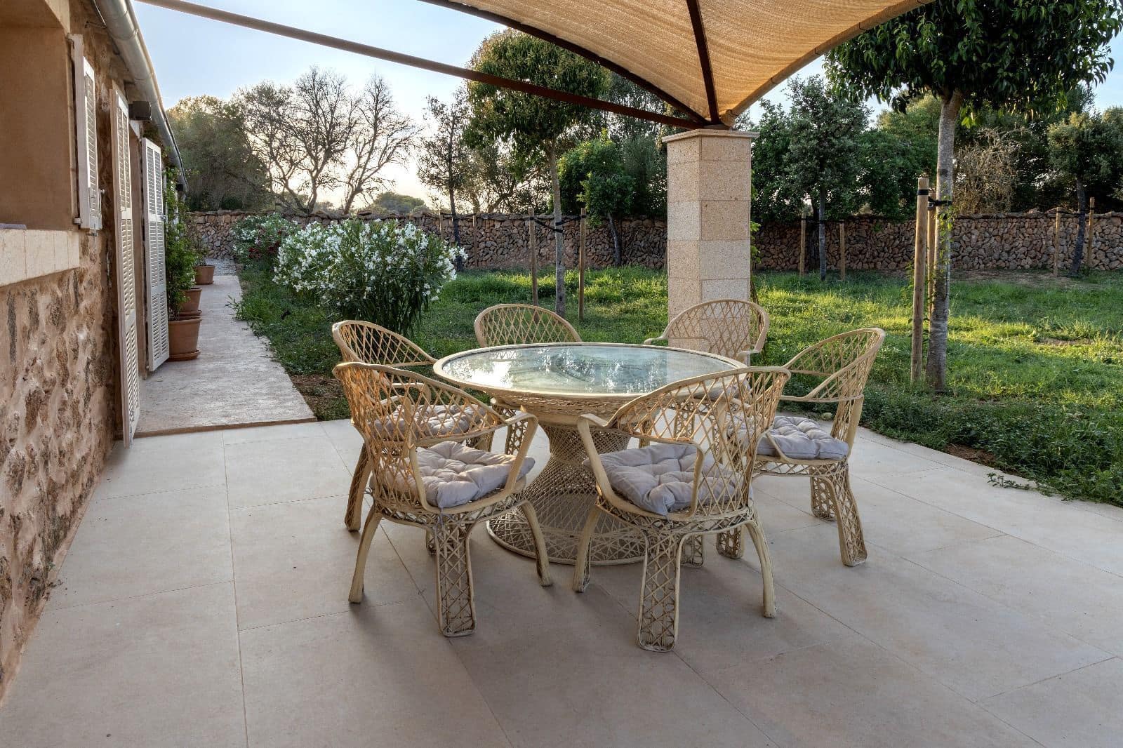 14 slaapkamer Villa te huur in Llucmajor - € 25.000 (Ref: 9558819)