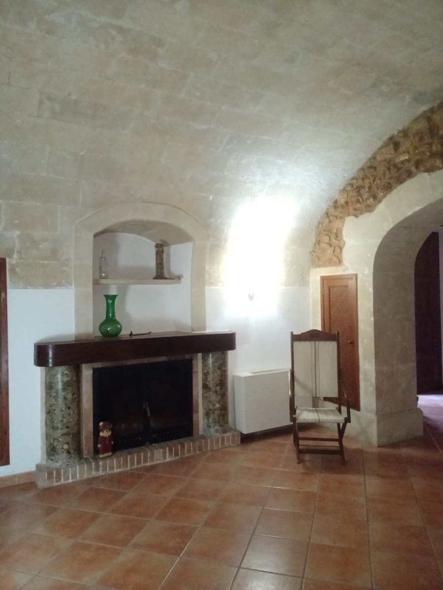 5 soverom Villa til leie i Algaida - € 3 000 (Ref: 9558825)