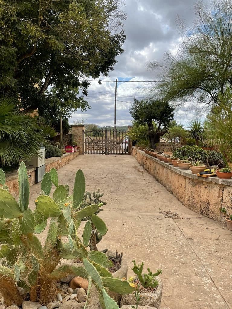 5 soverom Villa til leie i Algaida - € 3 000 (Ref: 9558825)