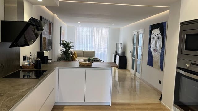 Piso de 3 habitaciones en Foners, Palma de Mallorca en venta - 475.000 € (Ref: 9558826)
