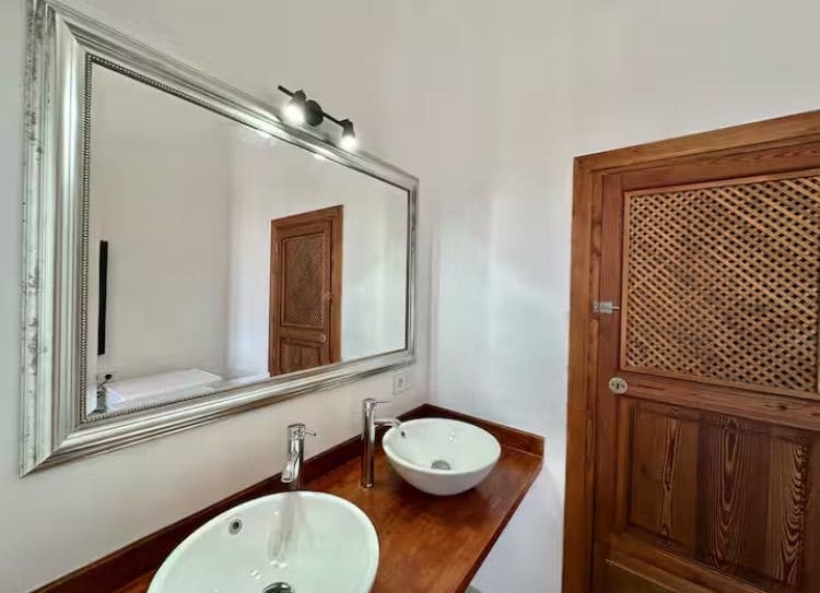 5 soveværelse Villa til leje i Palma de Mallorca med swimmingpool garage - € 3.900 (Ref: 9558828)