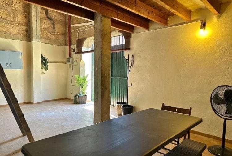 5 soveværelse Villa til leje i Palma de Mallorca med swimmingpool garage - € 3.900 (Ref: 9558828)