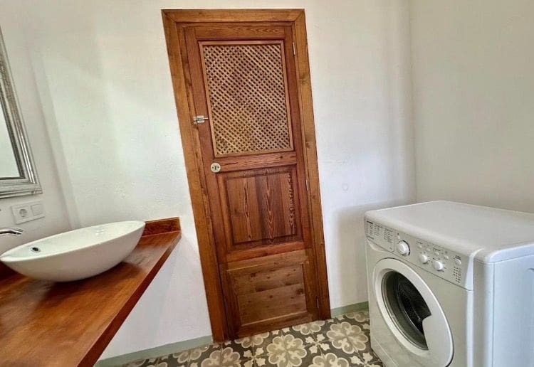 5 soveværelse Villa til leje i Palma de Mallorca med swimmingpool garage - € 3.900 (Ref: 9558828)